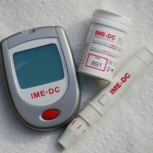 ای ام 300x300 - دستگاه تست قند خون IME-DC
